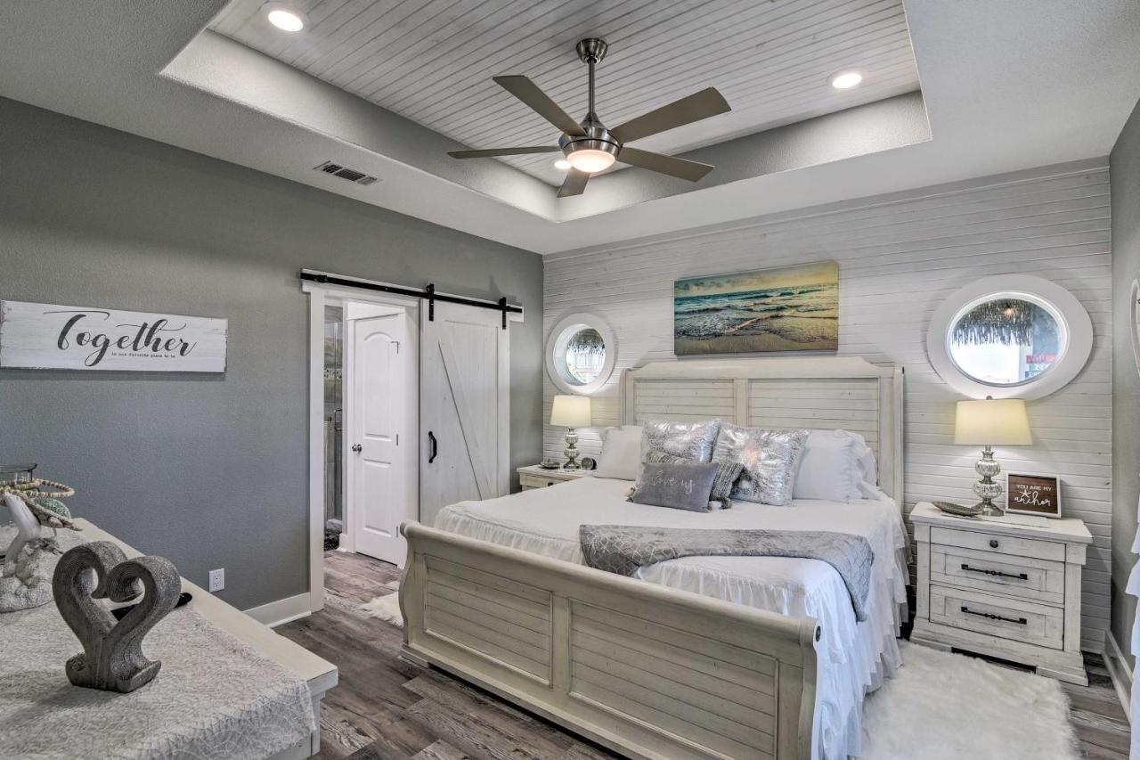 Bolivar Peninsula Beach House, Steps To Coast 외부 사진